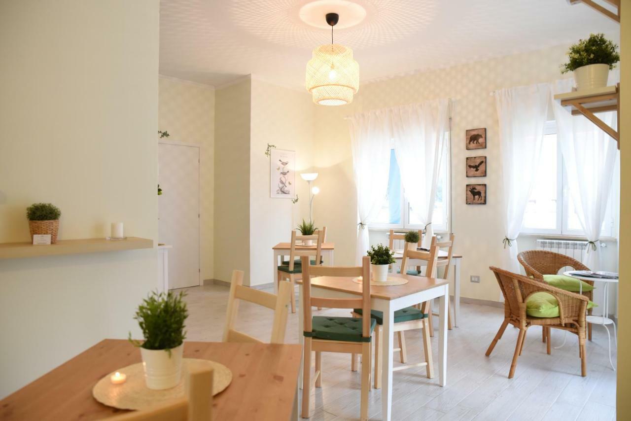 Villa Le Garden Неттуно Экстерьер фото